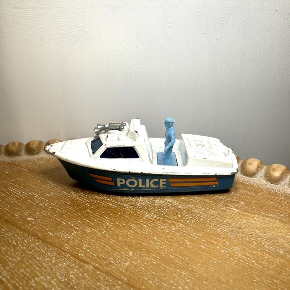 Vintage Die-Cast Lot of 10 Emergency & Utility Matchbox Vehicles - Police, Fire - Picture 6 of 16